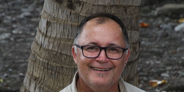 Professor Steve Smith