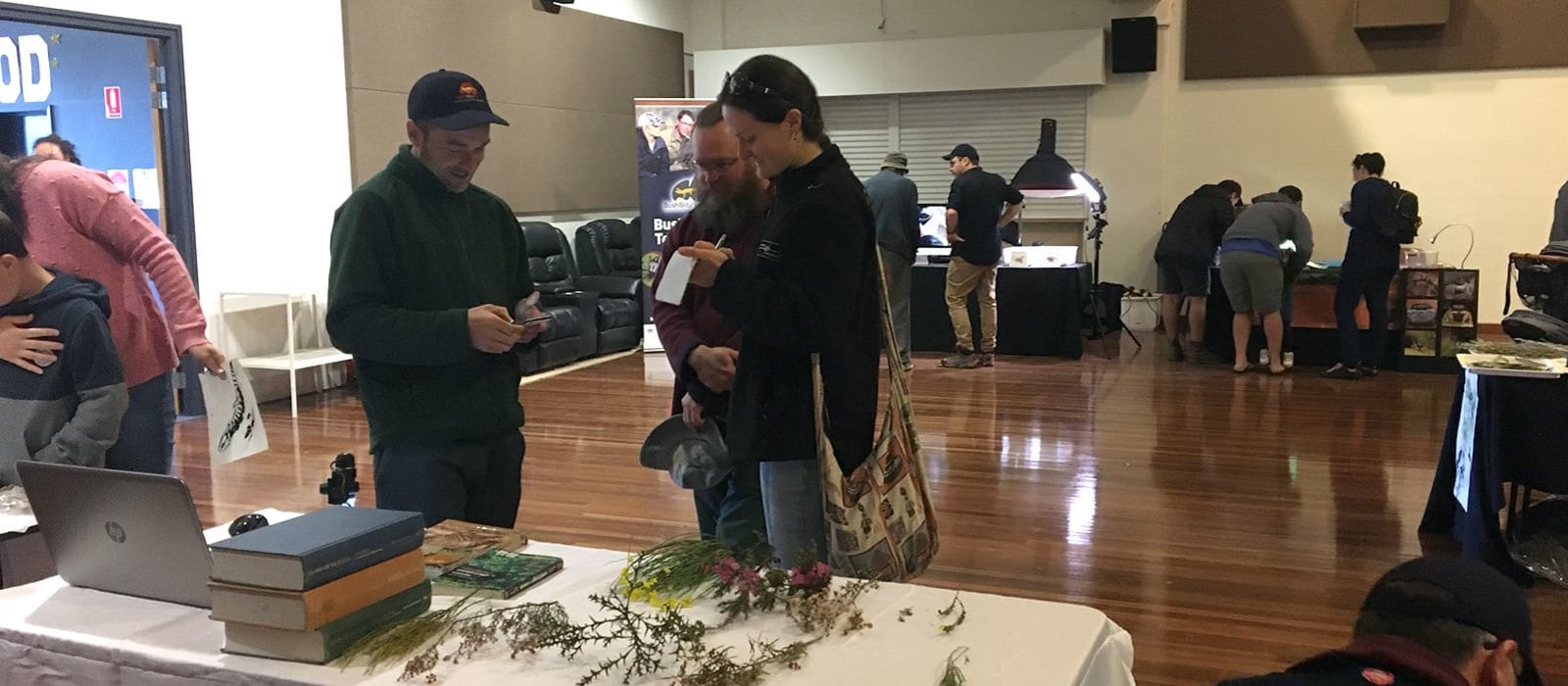Botanists with boundless knowledge